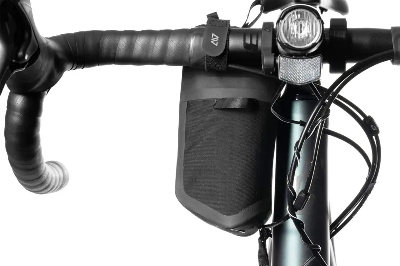 Acid Snack Pack Pro in Black-5